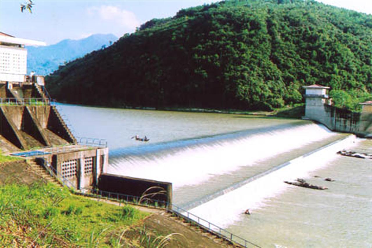 Bố trí 4 tỷ đồng thực hiện công tác chuẩn bị đầu tư dự án Nâng cấp công trình thủy lợi Thạch Nham