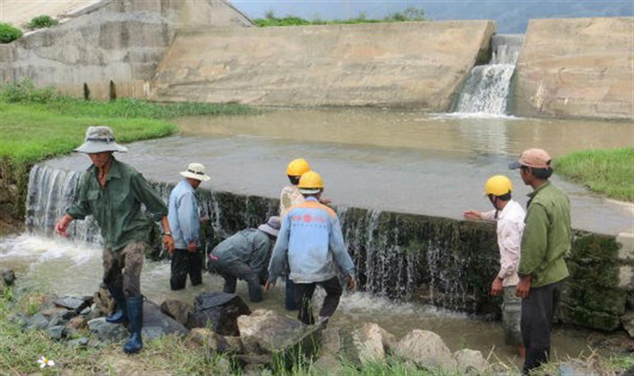 Kêu gọi tư nhân bỏ vốn làm thủy lợi