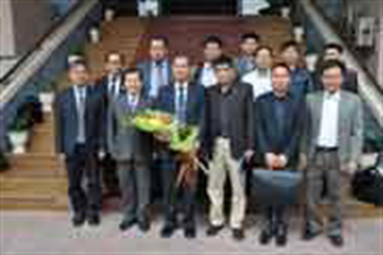 Tổng Công ty tiếp Đoàn đại biểu Nông-Lâm nghiệp Lào sang thăm và làm việc