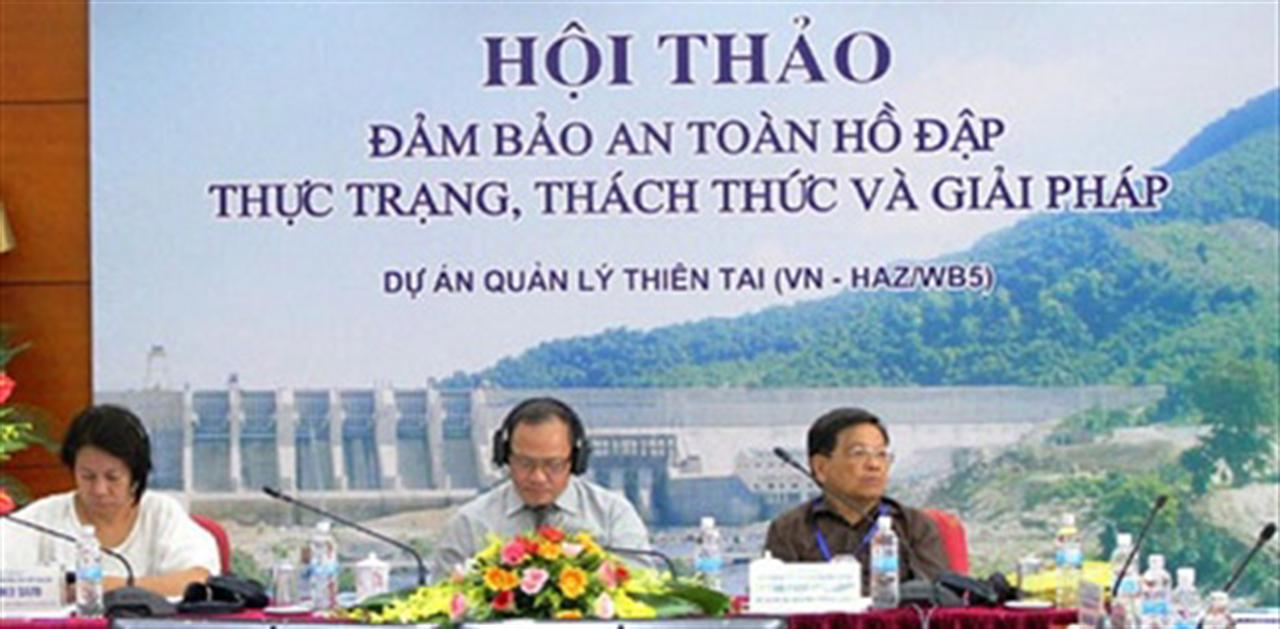 Thứ trưởng Hoàng Văn Thắng: Đảm bảo an toàn hồ đập là nhiệm vụ đặc biệt quan trọng