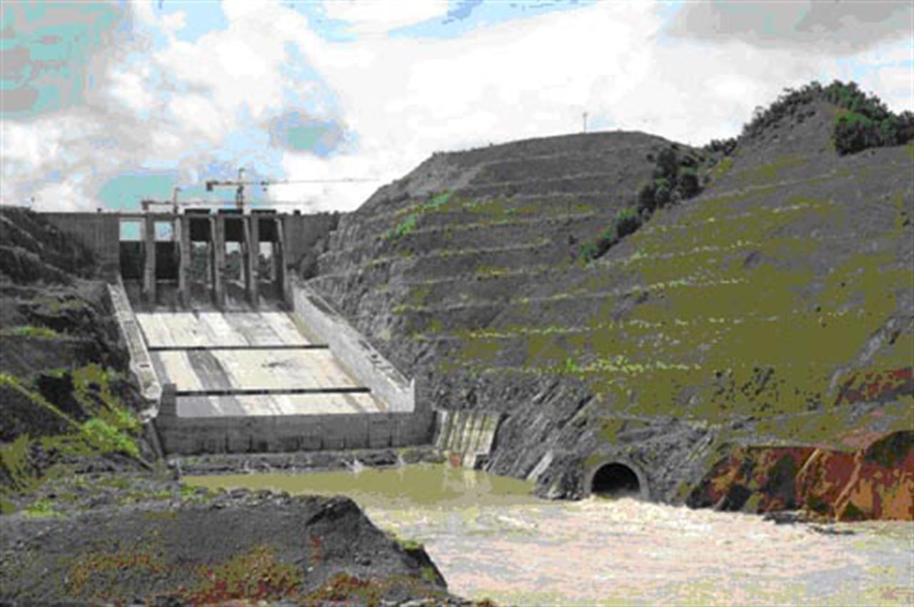Vấn đề sử dụng tuynen xả lũ thi công để tháo cạn hồ ở công trình Cửa Đạt