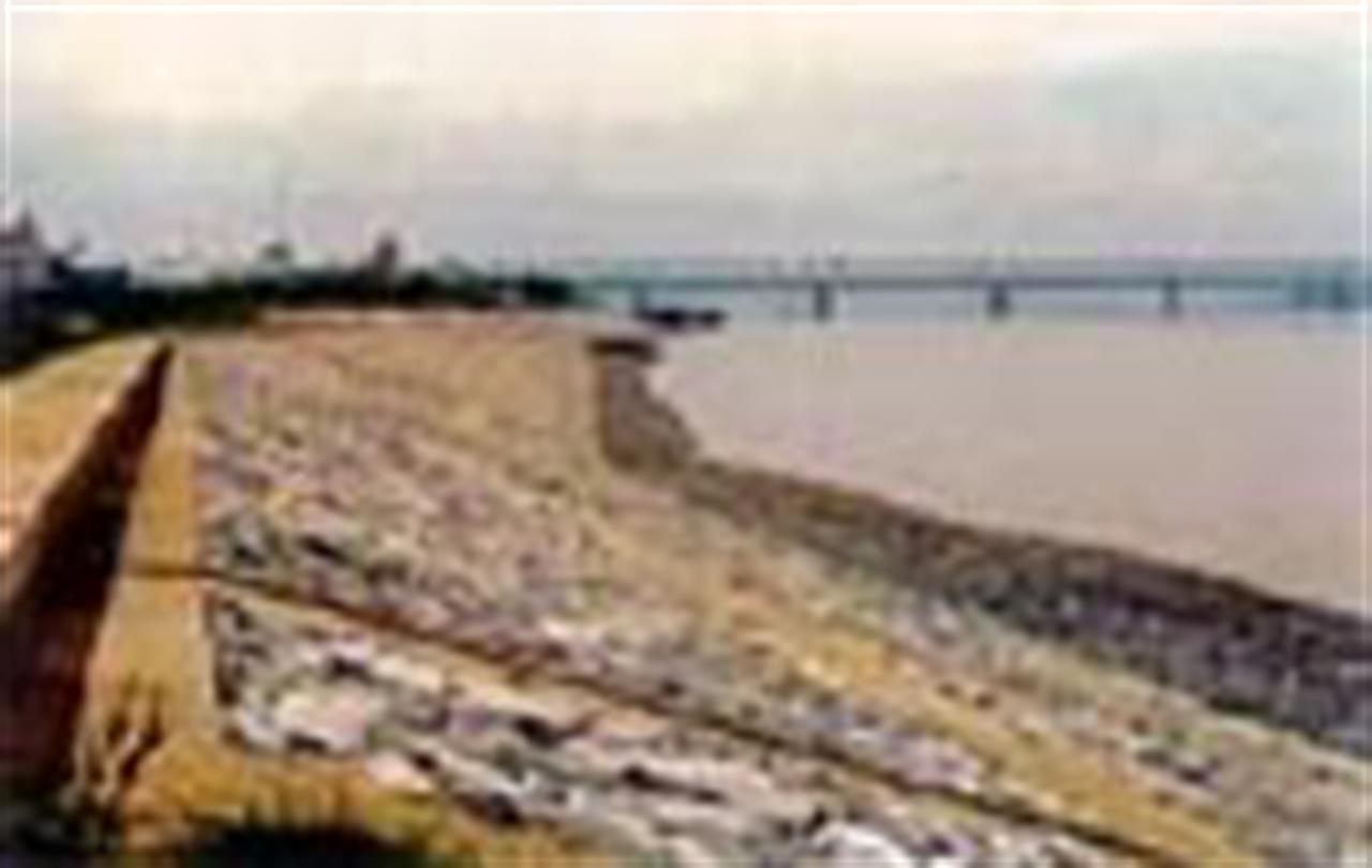 Hanoi Dike - A Natural Disaster Mitigation Project