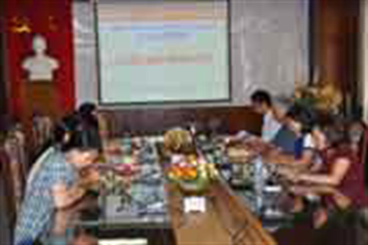 Lễ kết nạp Đảng viên mới Văn Phòng