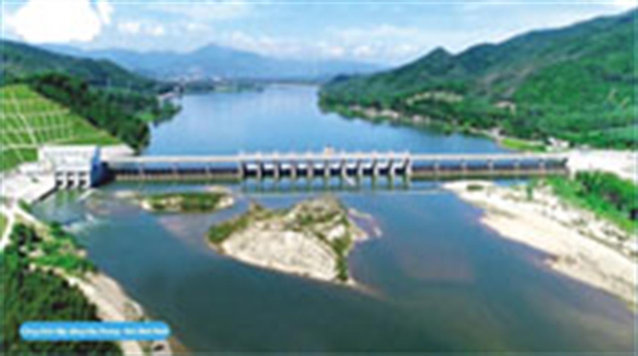 Một số hình ảnh kè Hồ thuỷ điện Hoà Bình