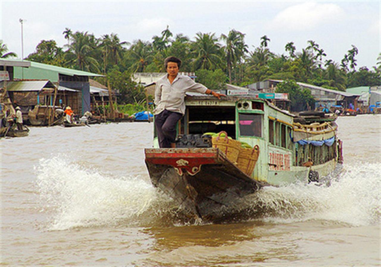 Thận trọng với đập thủy điện trên sông Mekong