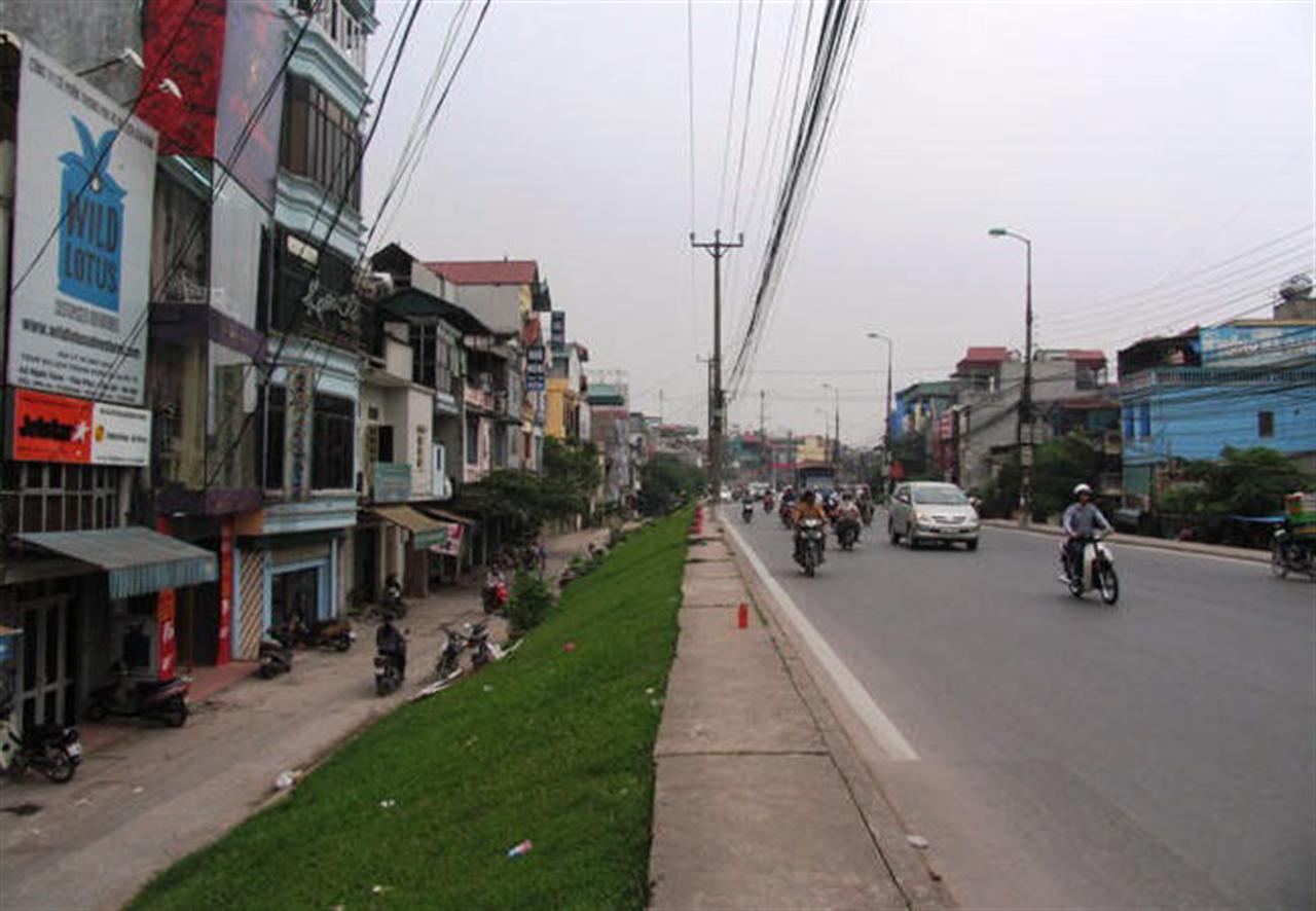 Hà Nội đề xuất hạ đê sông Hồng mở đường giao thông