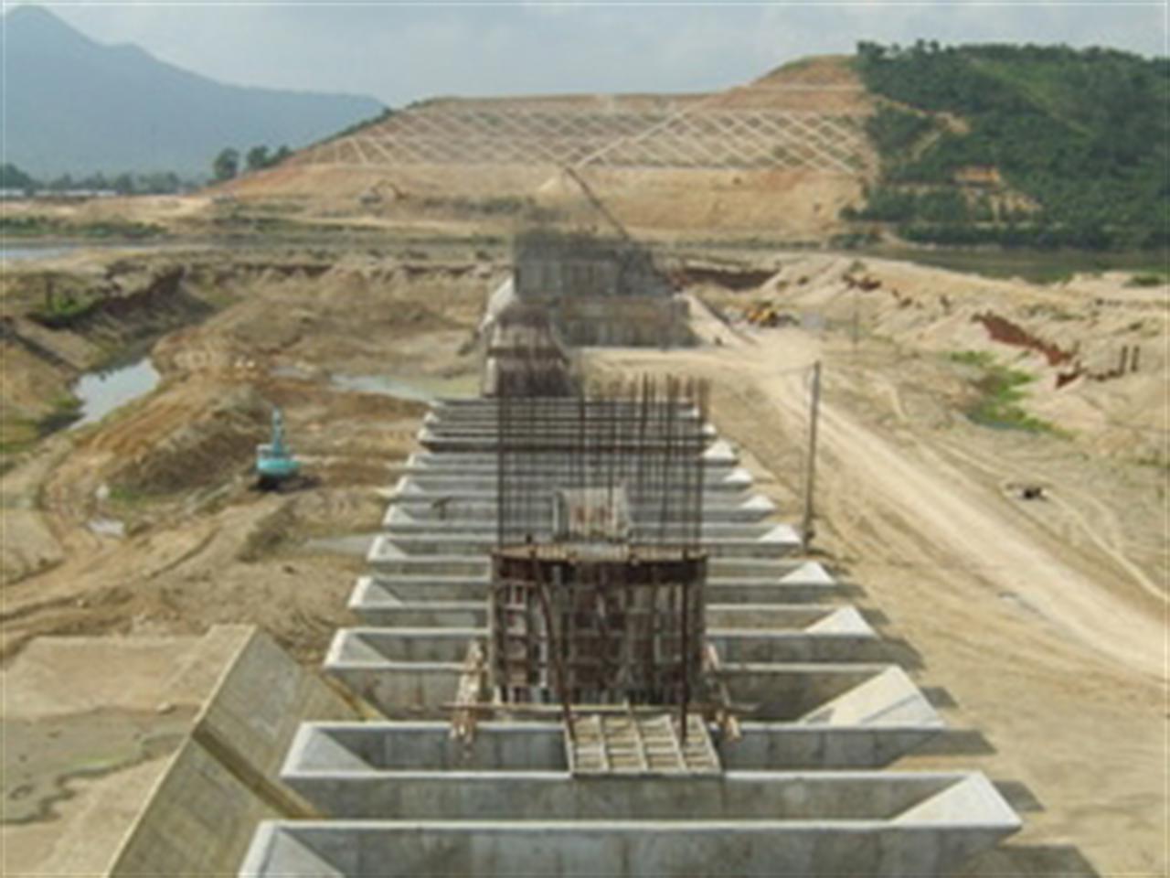 Lưu trữ tiếp nhận hồ sơ Hồ chứa nước Định Bình – HTK tưới Văn Phong