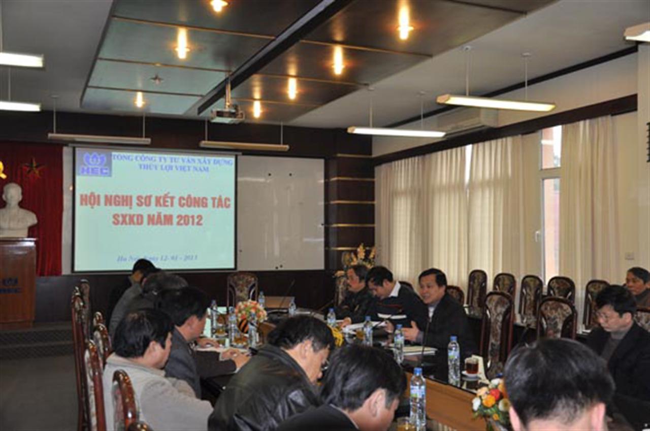 Hội nghị sơ kết công tác sản xuất kinh doanh năm 2012