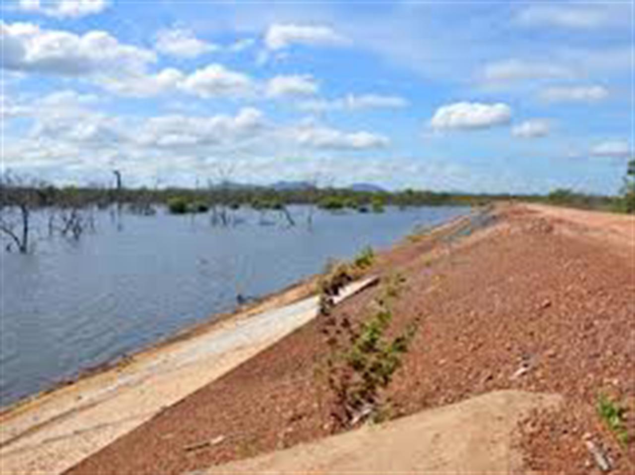 Đập thủy lợi 739 (Đắk Lắk) xây để... chờ vỡ